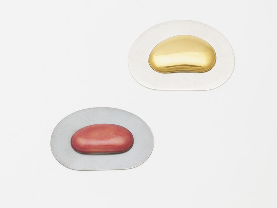 Material: Gold, Magma